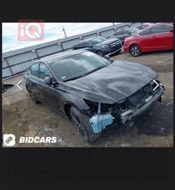 نيسان ألتيما